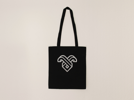 tasche_schwarz_logo_hp